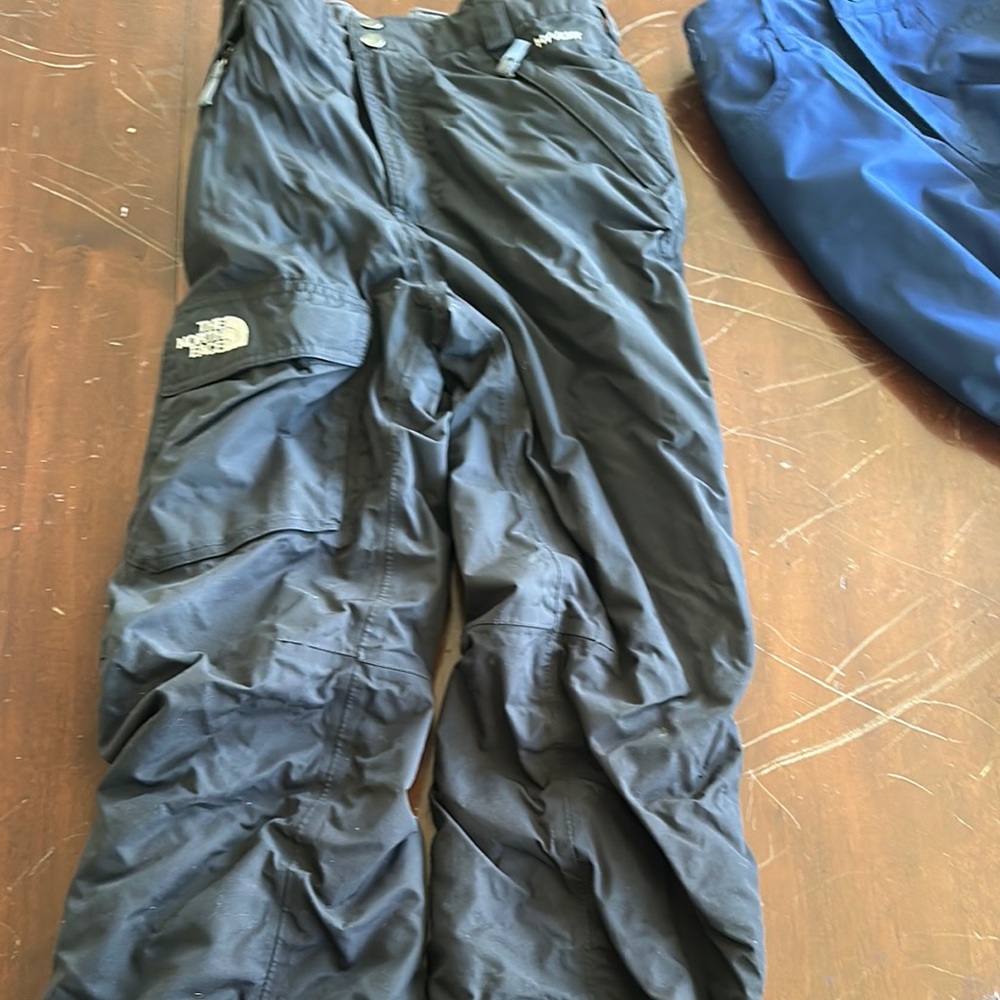 The North Face Kids Black Cargo Pants
